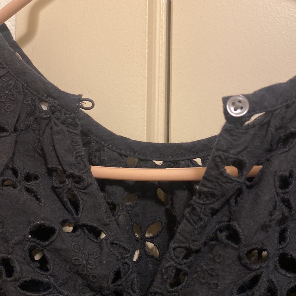 Black eyelet tee. Buttons in the back! - Picture 8 of 8